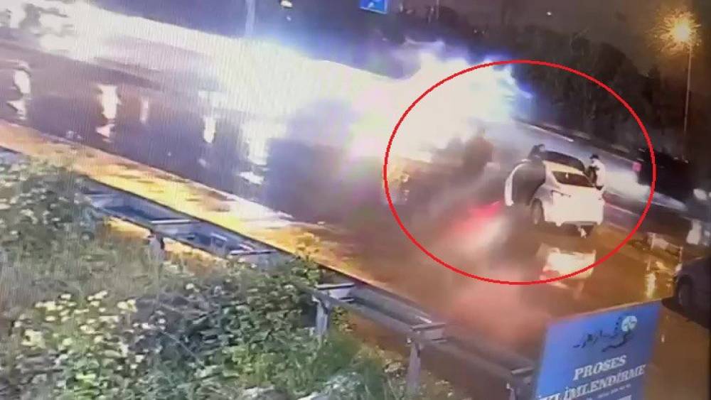 Diş hekimini adım adım takip edip kaza s&uuml;s&uuml; ile durdurup darp ettiler
