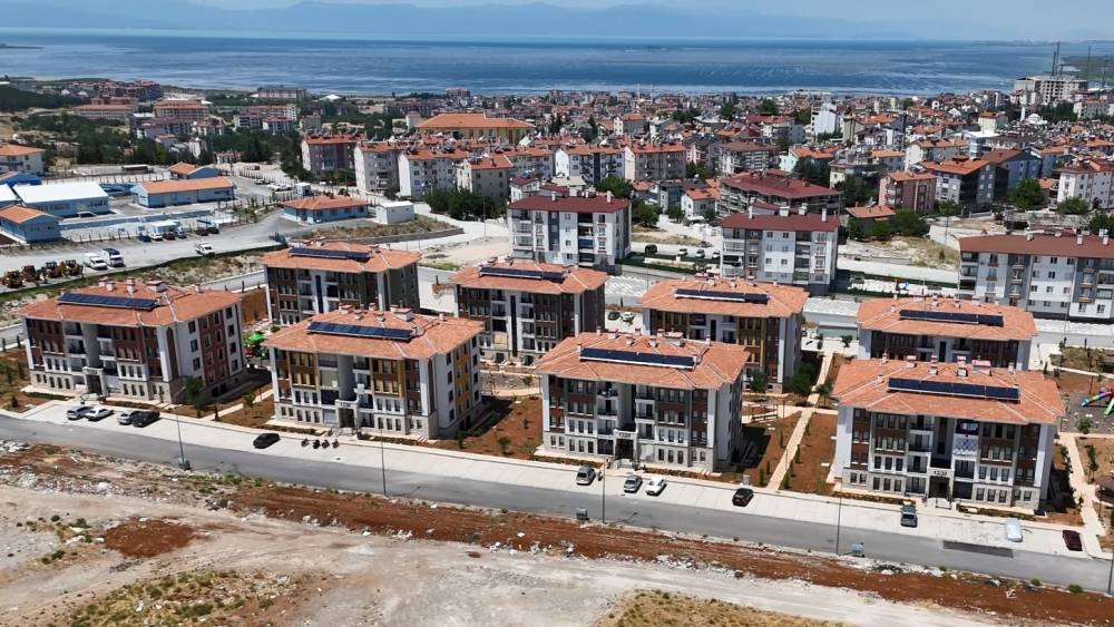 Beyşehir&rsquo;de yeni kurulan mahallede ilk muhtar se&ccedil;imi heyecanı
