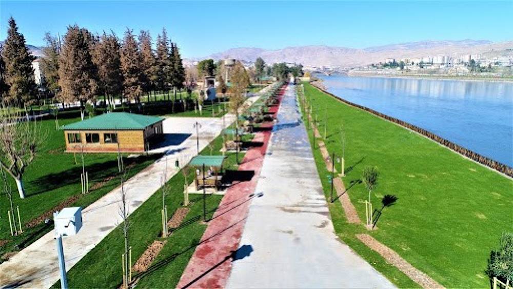 Cizre&rsquo;de parkta uygunsuz hareketlerde bulunan şahıslara adli işlem
