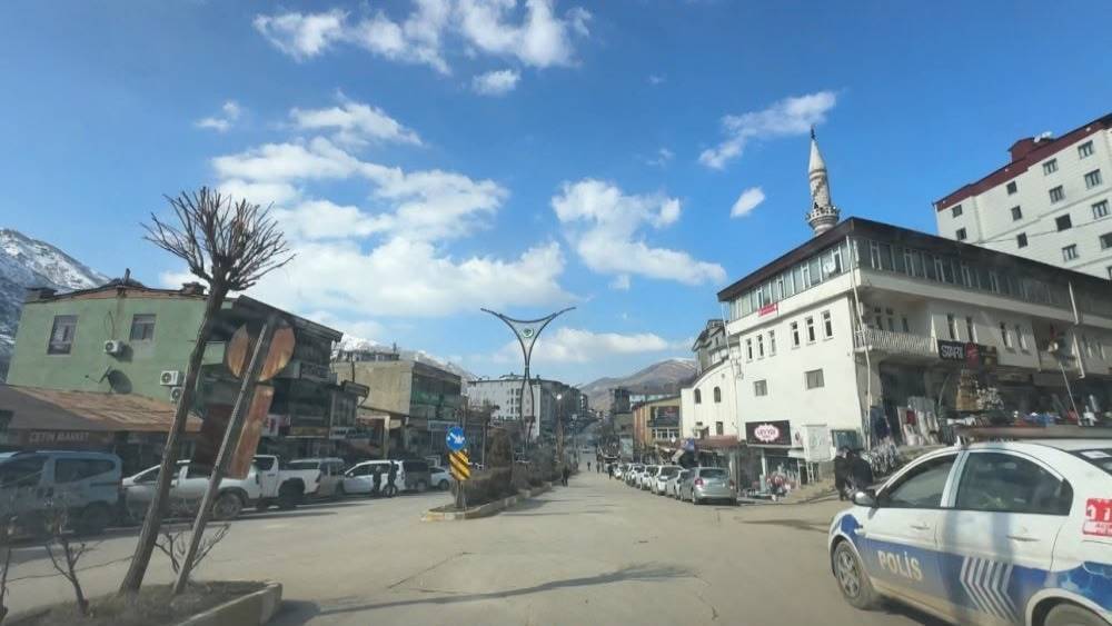 İran sınırında erkek cesedi bulundu
