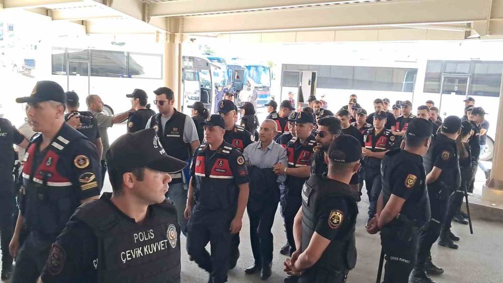 G&uuml;listan Doku davasında 2 tutuklama daha geldi
