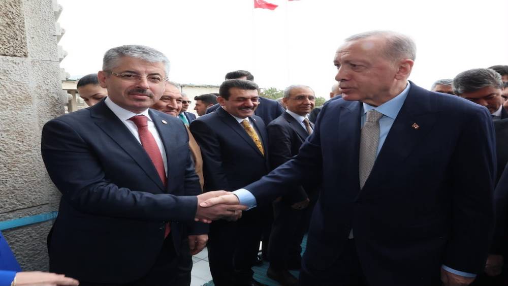&Ccedil;opuroğlu: "Yeni yasama d&ouml;neminde de Kayseri i&ccedil;in &ccedil;alışmaya devam edeceğiz"
