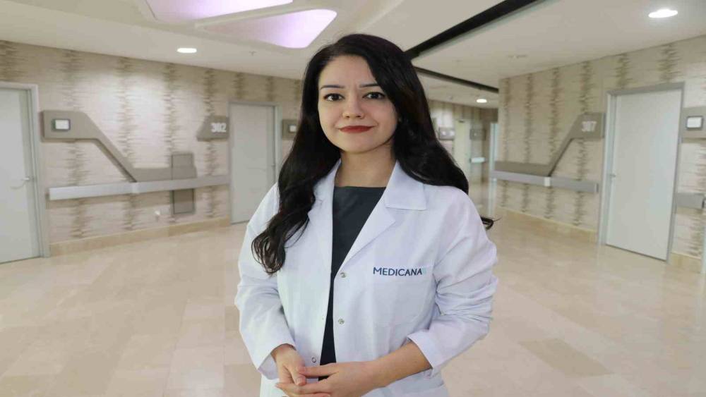 Enerji içecekleri ve fastfood tüketimi, çocuklarda karaciğer yağlanmasında artışa neden oluyor
