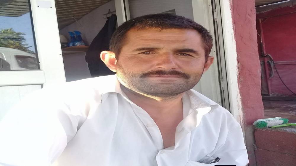 Aksaray&rsquo;da u&ccedil;an &ccedil;atının altında kalan şahıs hayatını kaybetti
