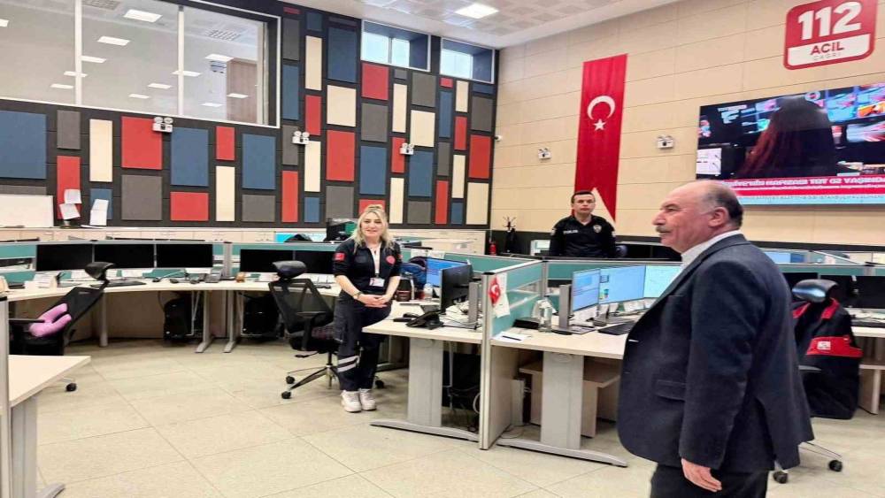 Vali &Ccedil;algan 1 Mayıs g&uuml;venlik tedbirlerini sahada denetledi
