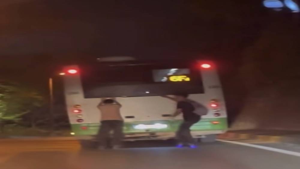 Patenli gen&ccedil;lerin tehlikeli yolculuğu kamerada
