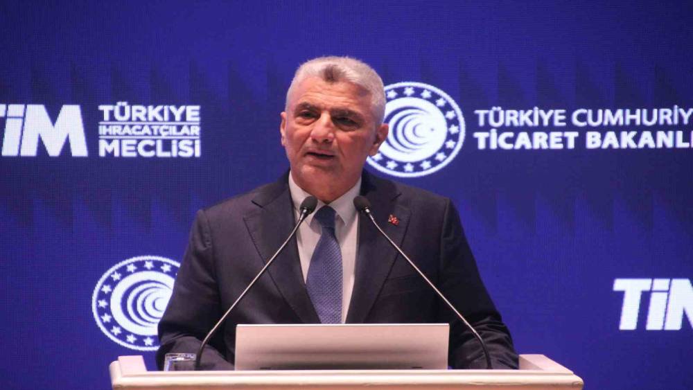 Ticaret Bakanı Bolat: "Nisan ayında ihracat 25,4 milyar dolara y&uuml;kseldi"
