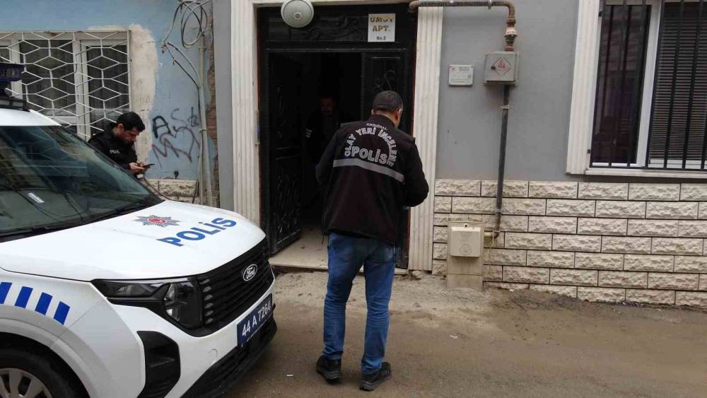 Malatya&rsquo;da evinde silahlı saldırıya uğrayan kadın yaralandı
