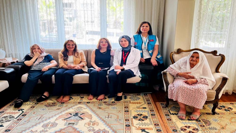 Denizli&rsquo;de evde sağlık hizmetinden faydalanan hastalar ziyaret edildi

