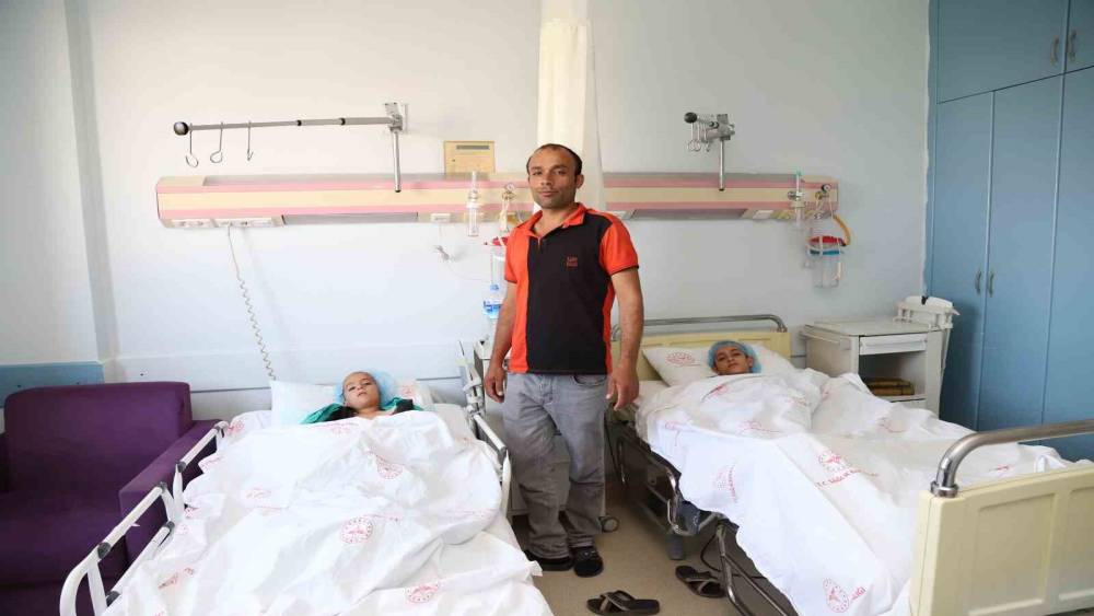 Kahta&rsquo;da 172 &ccedil;ocuk yaz tatilinde s&uuml;nnet edildi

