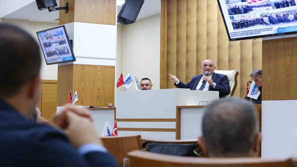 Canik&rsquo;te burslar hesapta, Meşe Tesisleri yenileniyor
