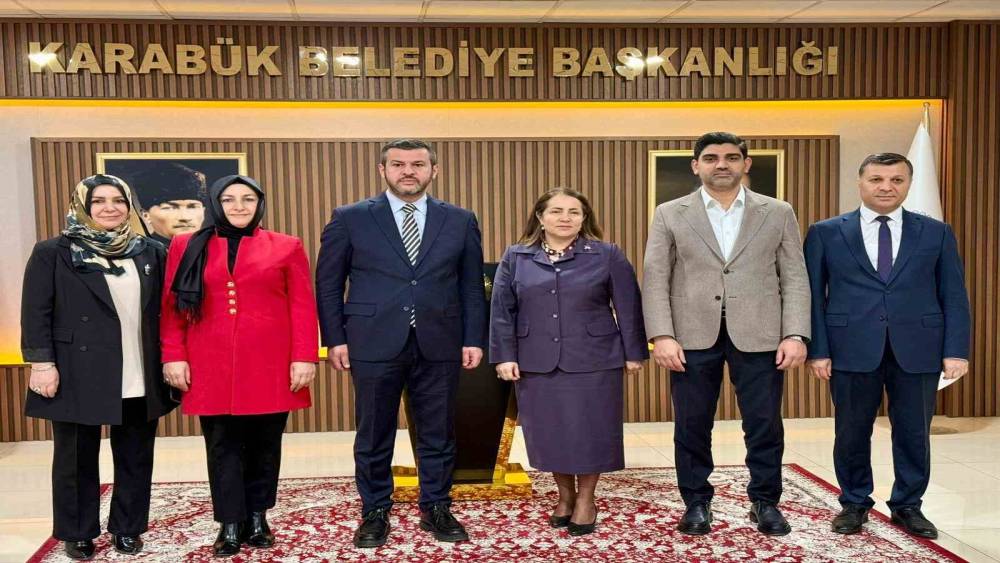 Bakan Yardımcısı Madak&rsquo;tan Karab&uuml;k&rsquo;e geldi

