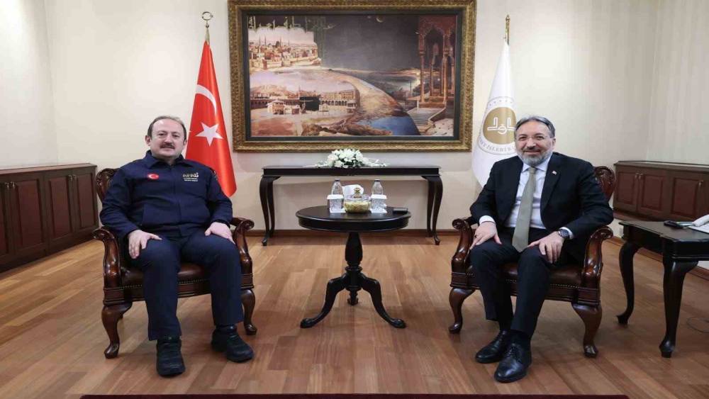 AFAD ile Diyanet İşleri Başkanlığı iş birliği i&ccedil;inde y&uuml;r&uuml;t&uuml;len &ccedil;alışmalar değerlendirildi
