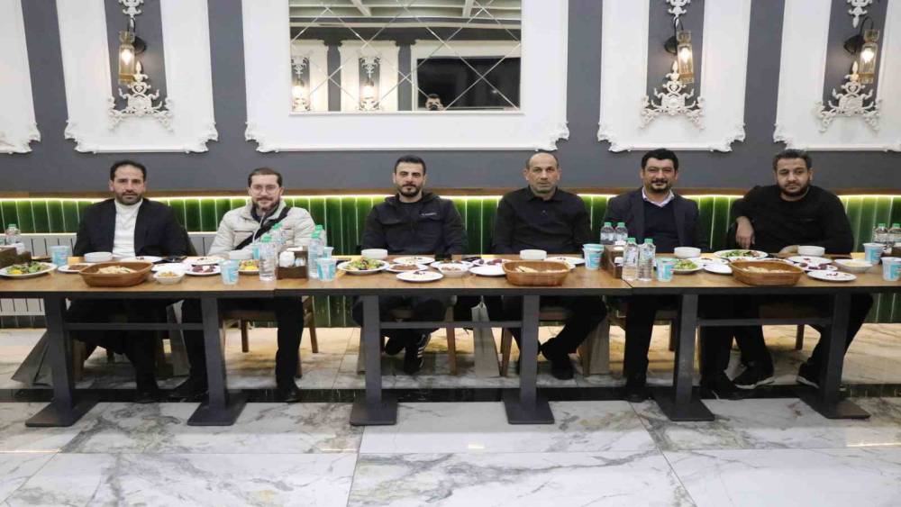 Başkan Alan&rsquo;dan meslek komitelerine tam not: "Ekonomimizin taşıyıcı kolonlarısınız"
