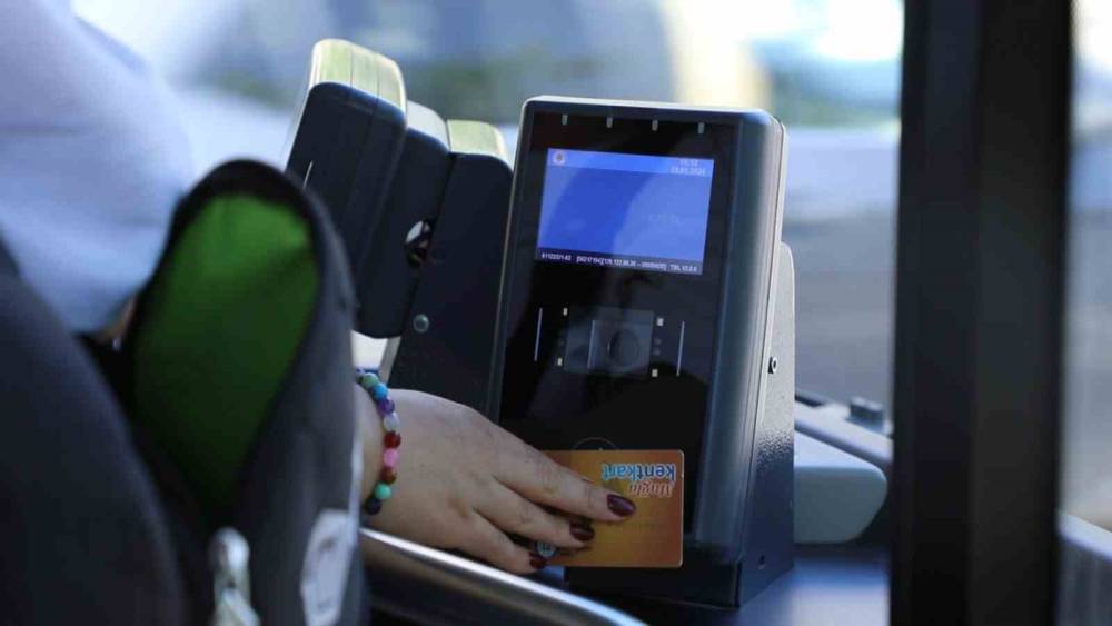 Muğla B&uuml;y&uuml;kşehir, Muğla Kart hizmetini yerinde sunuyor
