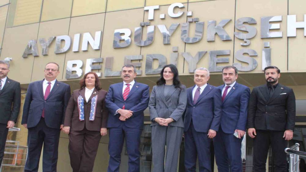 Başkan &Ccedil;er&ccedil;ioğlu, Bakan Tekin&rsquo;i ağırladı
