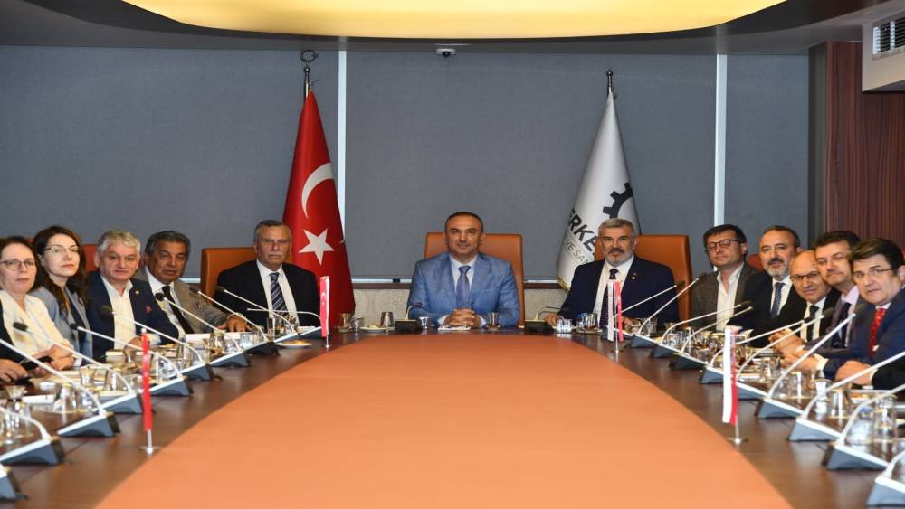 Tekirdağ&rsquo;da SANTEK toplantısı: Sanayi, lojistik ve Baykar yatırımları masaya yatırıldı

