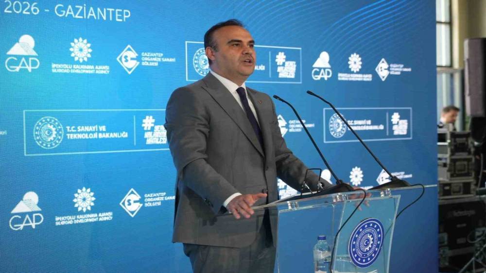 Bakan Kacır: "Artık g&uuml;ven veren, istikrar &uuml;reten ve kalkınma yolculuğunu kararlılıkla s&uuml;rd&uuml;ren bir T&uuml;rkiye var"
