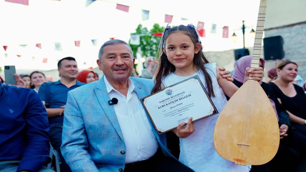 Darende Belediyesi Sanat ve Eğitim At&ouml;lyesi&rsquo;nde d&ouml;nem sonu heyecanı
