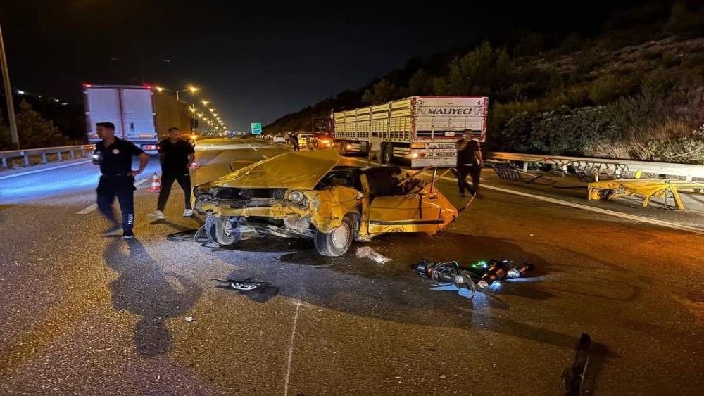 İskenderun&rsquo;da trafik kazası: 3 yaralı
