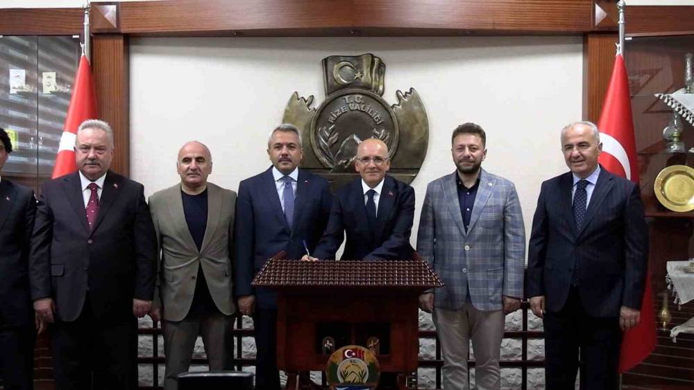 Bakan Şimşek Rize&rsquo;de
