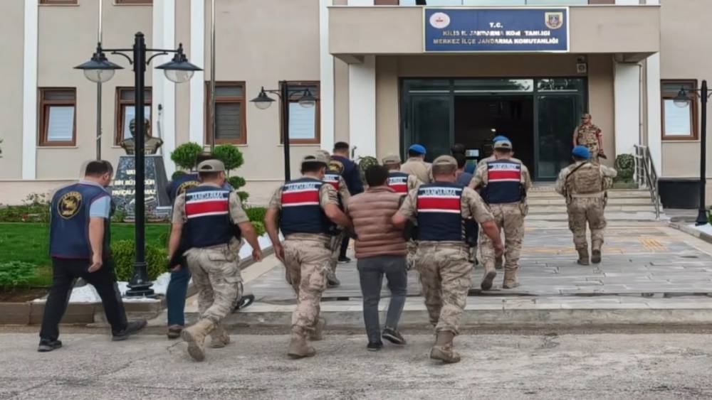 Kilis&rsquo;te 12 yıl &ouml;nceki faili me&ccedil;hul cinayete 3 g&ouml;zaltı
