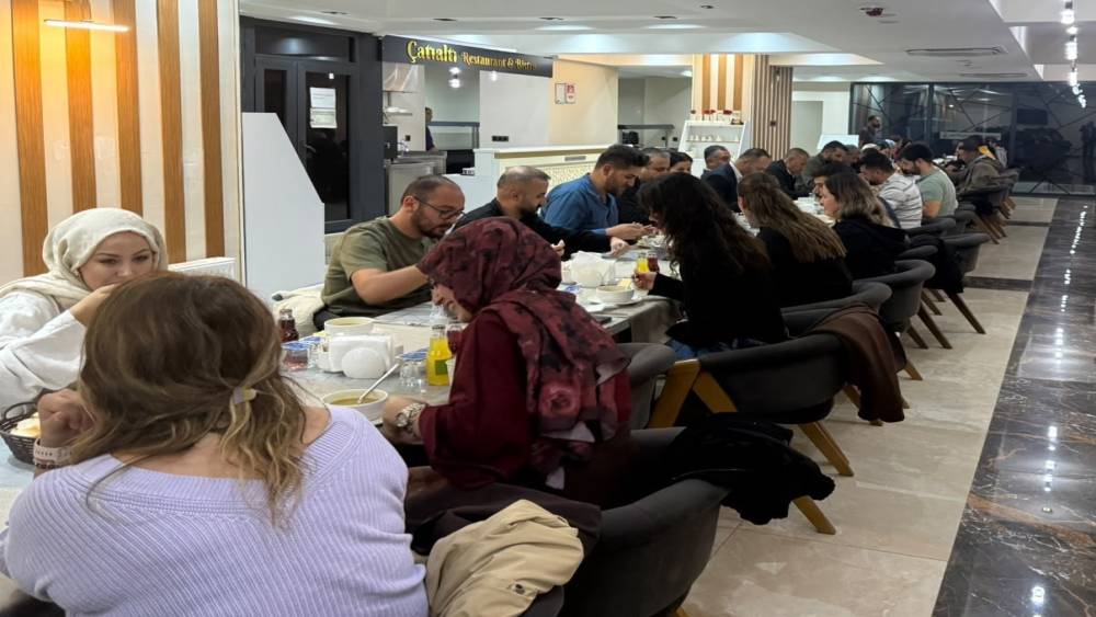 Sağlık-Sen heyeti Beyt&uuml;şşebap&rsquo;ta sağlık &ccedil;alışanlarıyla buluştu
