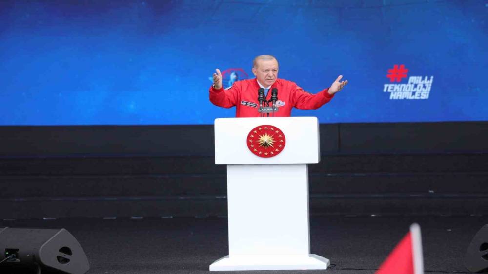 Cumhurbaşkanı Erdoğan: "Savunma ihracatında d&uuml;nyanın en b&uuml;y&uuml;k 11. &uuml;lkesiyiz"
