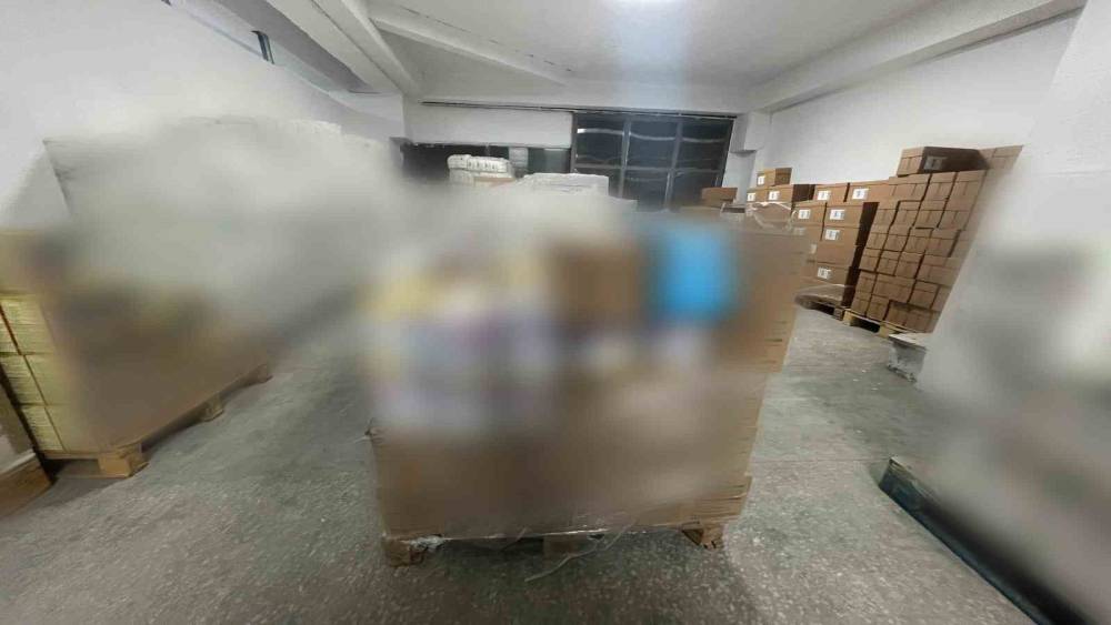 Ankara&rsquo;da ruhsatsız işyerinde &uuml;retilen 49 bin bebek gıda ve bakım &uuml;r&uuml;n&uuml; ele ge&ccedil;irildi
