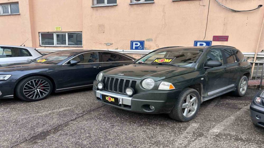 Tunceli’de gümrük kurallarını ihlal eden şahıslara operasyon: 7 araç ele geçirildi
