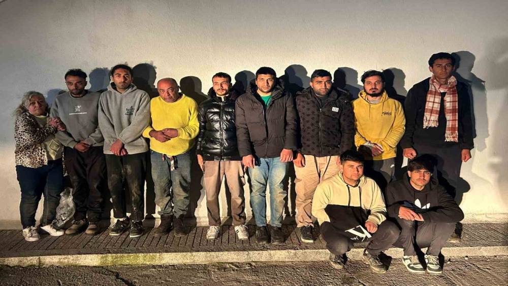 Edirne’de 32 kaçak göçmen yakalandı
