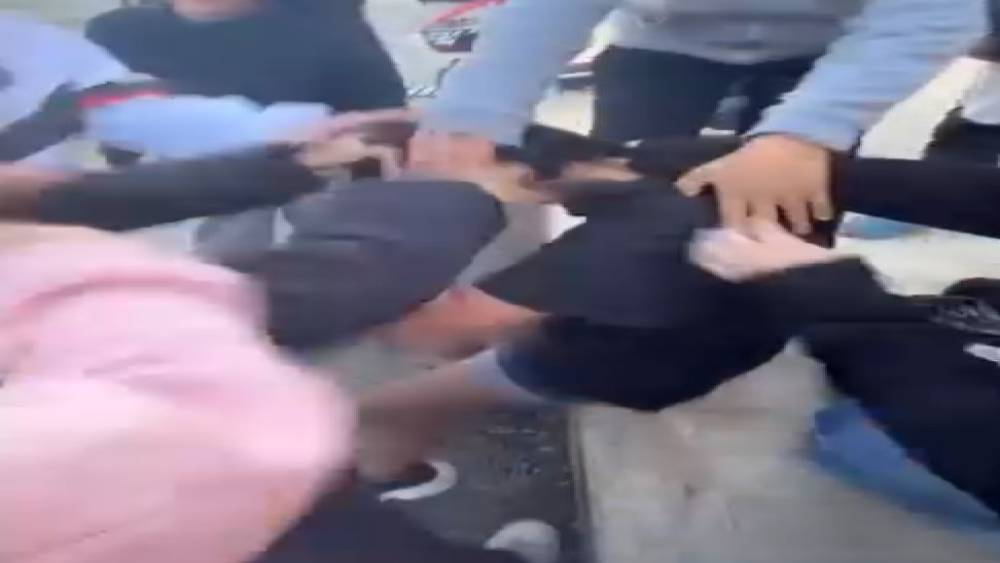 Antalya’da ilkokul bahçesinde akran zorbalığı: Kız öğrenci darbedildi
