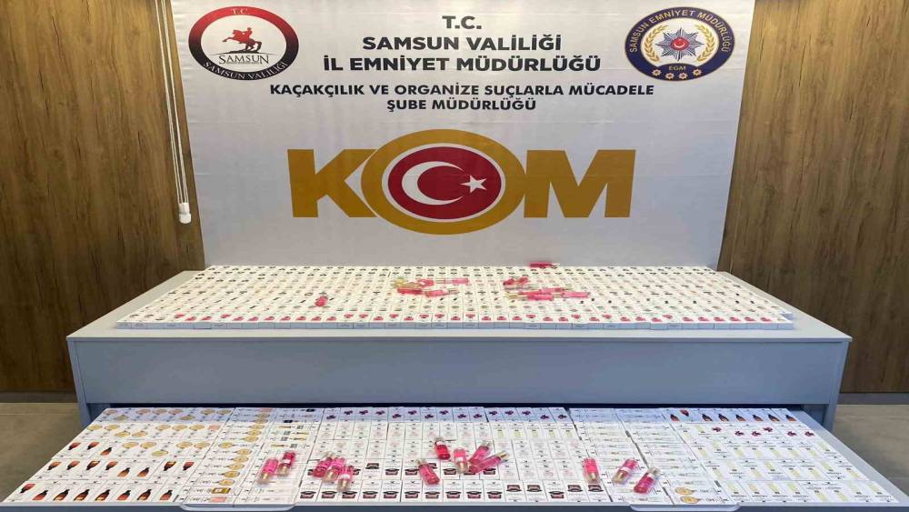 Samsun&rsquo;da ka&ccedil;ak parf&uuml;m operasyonu: 591 &uuml;r&uuml;n ele ge&ccedil;irildi

