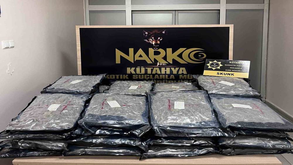 K&uuml;tahya&rsquo;da uyuşturucu ile m&uuml;cadele &ccedil;alışmaları
