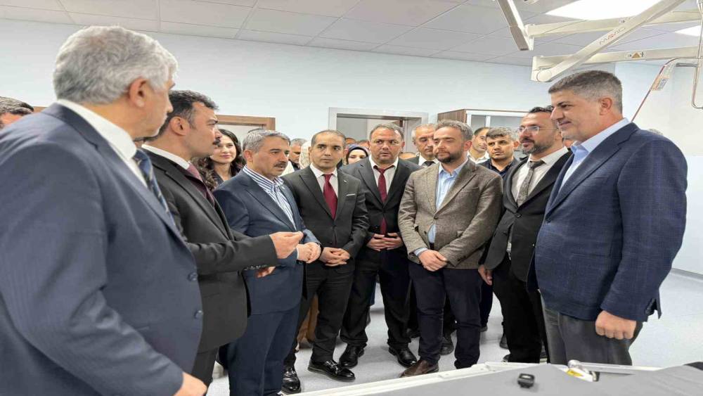 B&ouml;lgesel sağlıkta yeni aşama: K&acirc;hta&rsquo;da anjiyo &uuml;nitesi a&ccedil;ıldı
