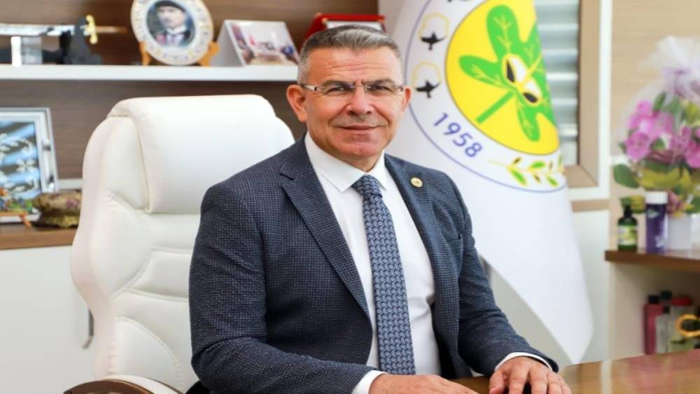 K&ouml;şk Belediye Başkanı G&uuml;ler partisinden istifa etti
