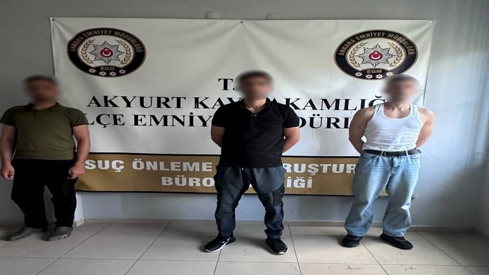 Akyurt&rsquo;ta uyuşturucu operasyonu: 4 g&ouml;zaltı
