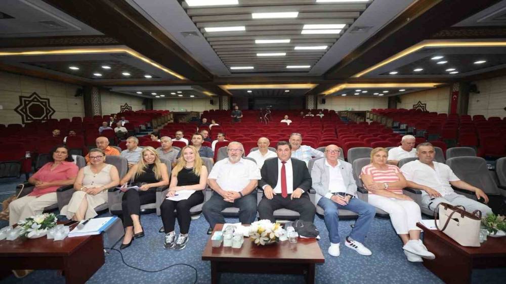 Yunusemre Meclisi&rsquo;nde dengeler yenilendi

