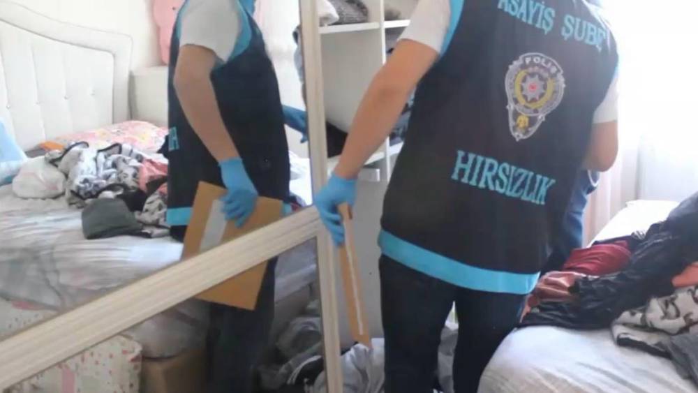 Kayseri&rsquo;de 5 evden 1 milyon 900 bin TL&rsquo;lik ziynet ve para &ccedil;alan şahıslar yakalandı
