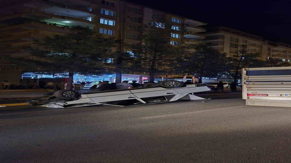 Diyarbakır&rsquo;da trafik kazası: 1 yaralı

