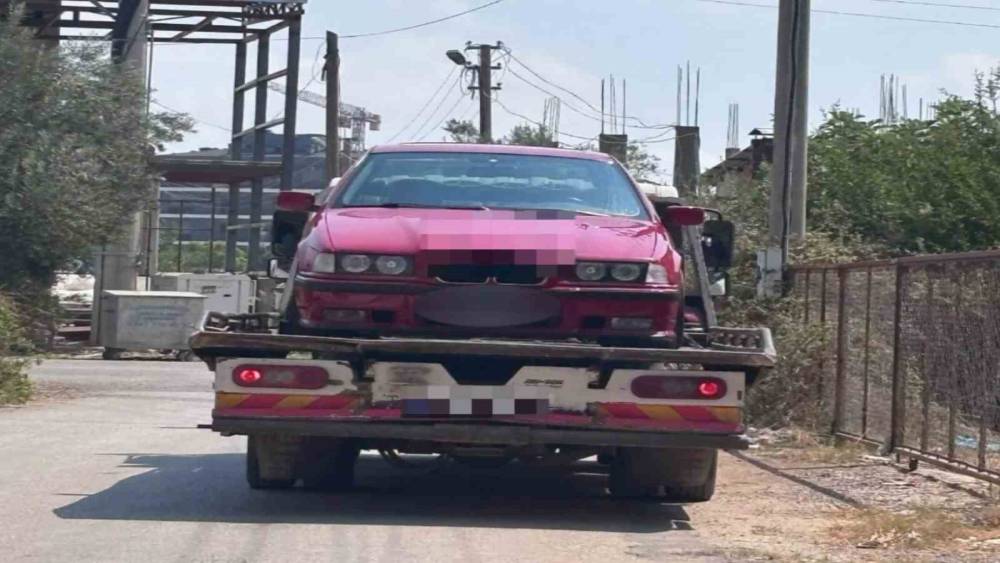Antalya&rsquo;da abartılı egzoz kullanan 567 s&uuml;r&uuml;c&uuml;ye ceza, 172 ara&ccedil; trafikten men edildi
