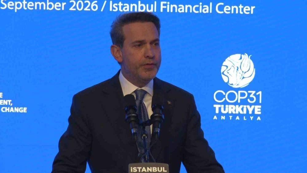 Bakan Bayraktar: "T&uuml;rkiye, g&uuml;neş, r&uuml;zgar, hidroelektrik ve jeotermal kaynaklar bakımından &ouml;nemli bir potansiyele sahiptir"
