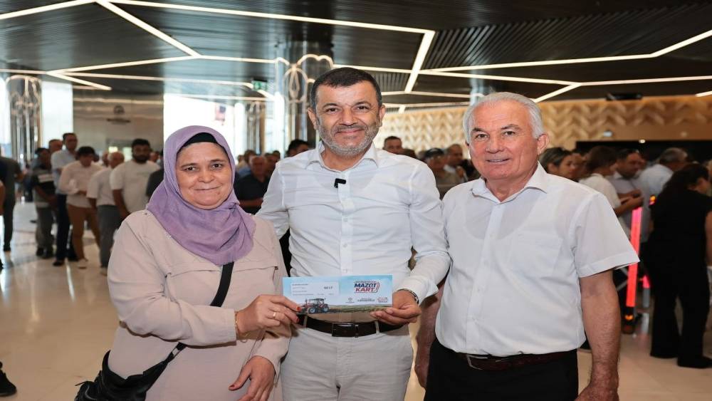 Toprağın emek&ccedil;isine Denizli B&uuml;y&uuml;kşehir desteği
