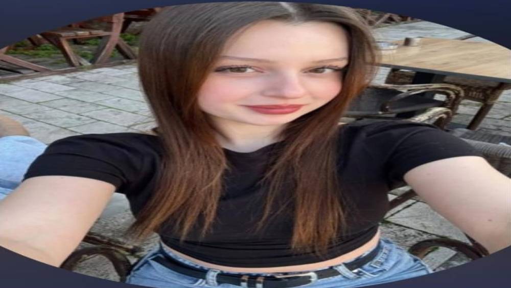 18 yaşındaki gen&ccedil; kız, sevgilisi tarafından boğazı kesilerek &ouml;ld&uuml;r&uuml;ld&uuml;
