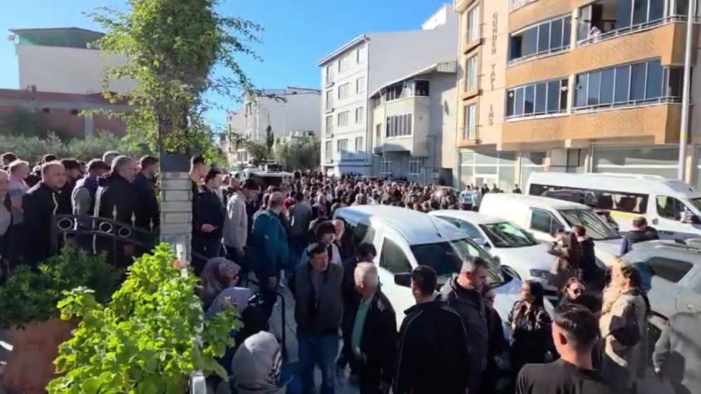 18 yaşında katledilen G&ouml;k&ccedil;e Alkan son yolculuğuna uğurlandı

