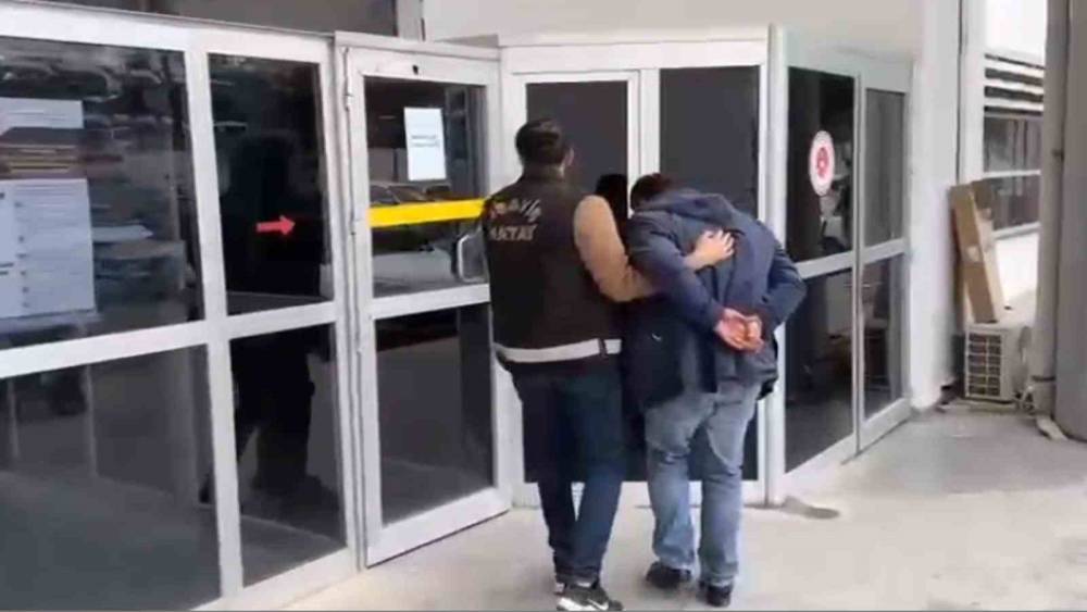 Antakya’da  8 yıl 10 ay 20 gün hapsi bulunan şahıs yakalandı
