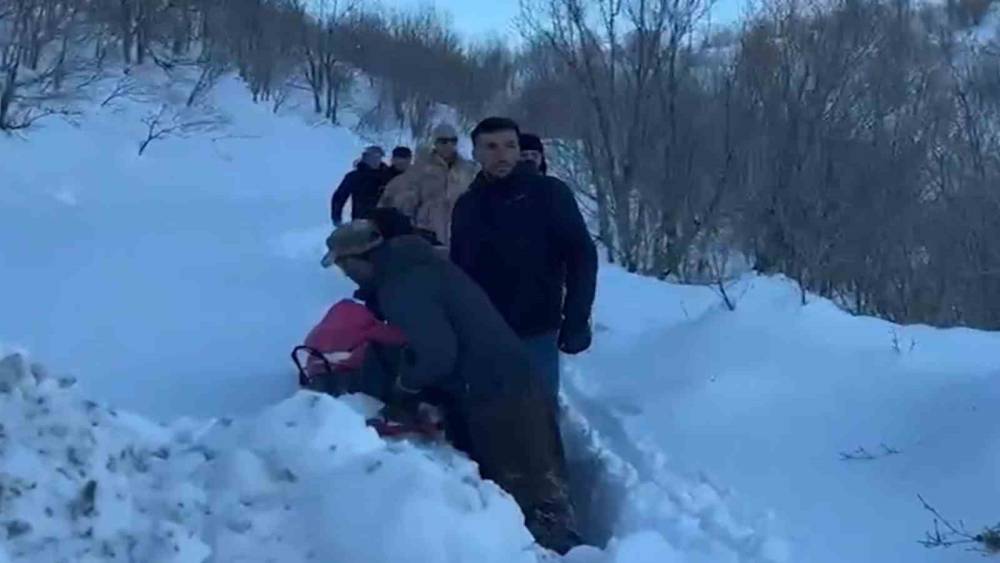 Irak&rsquo;tan yola &ccedil;ıktı, Şırnak&rsquo;ta donarak hayatını kaybetti
