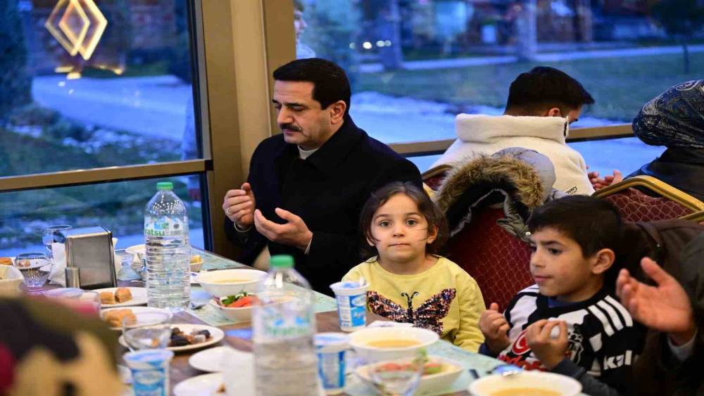 Battalgazi&rsquo;de yetim &ccedil;ocuklarla iftar buluşması

