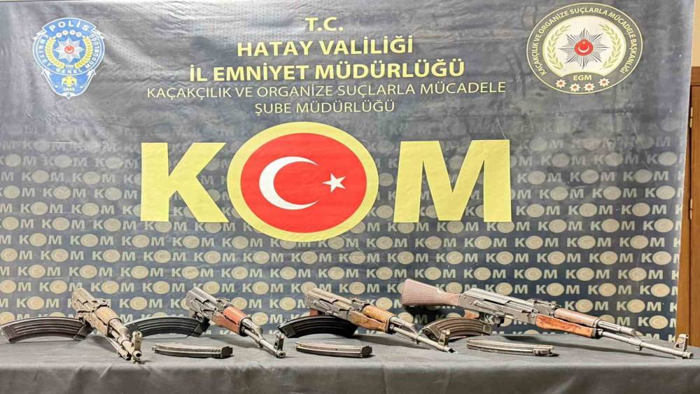Hatay&rsquo;da kalaşnikof ka&ccedil;ak&ccedil;ılığında: 4 kişi tutuklandı
