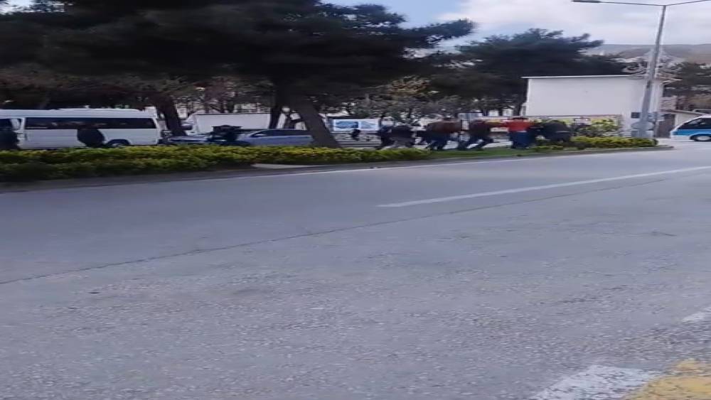 Bursa&rsquo;da park meselesi kavgaya d&ouml;n&uuml;şt&uuml;
